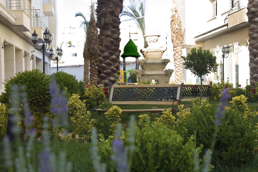 Elite Residency Apartment Amman Bagian luar foto